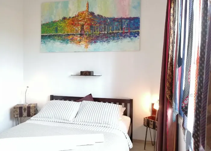 Lucija 2 * Ρόβινι